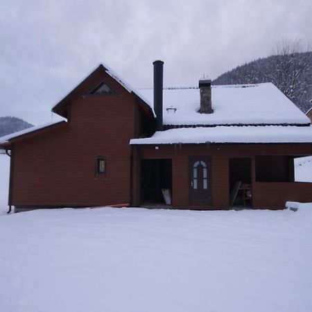 Villa Ozdoba Werchowyna Exterior foto